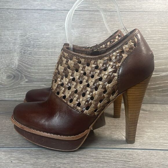 NWT Ugg Fatima Woven Brown Leather Women’s Sz 7 Elegant Platform Heeled Shoes - Picture 3 of 16